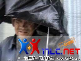 <font color=#006400>87岁的老人吃垃圾 是人的都进来 人肉搜索这些畜生</font>